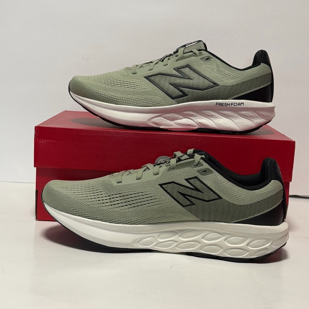 New Balance Fresh Foam 520 V9 Running Shoes Mens Size 10.5 4E Wide Green M520CC9 - Picture 2 of 6